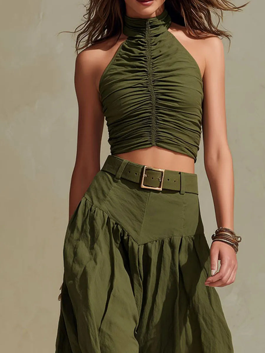 Conjunto de duas peças boho verde-oliva com top franzido e calças de cintura alta e perna larga