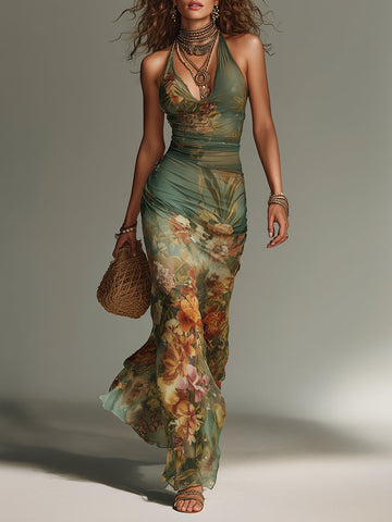 Vestido Longo de Tela com Estampa Floral Vintage e Ajuste Fino