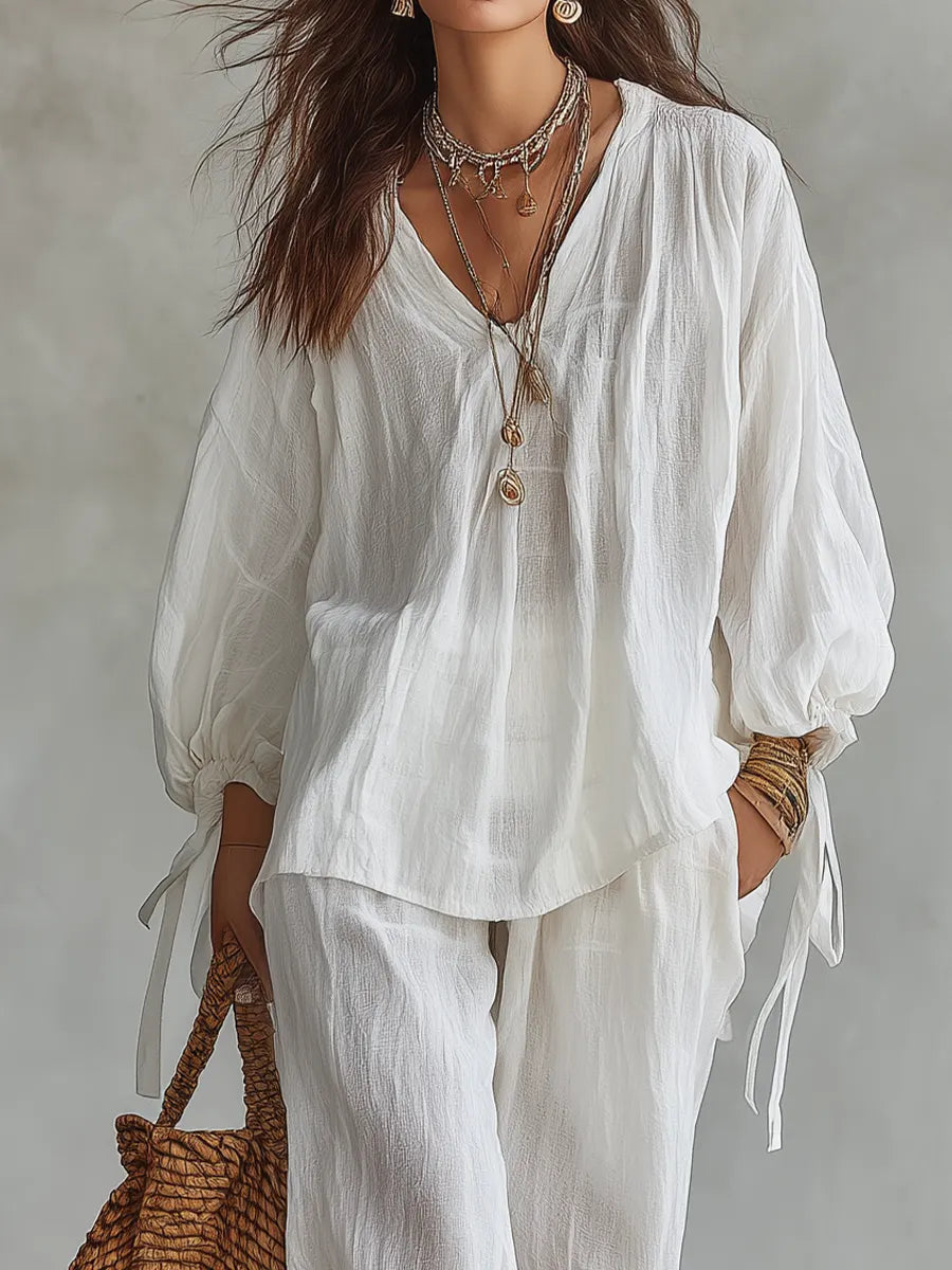Ensemble décontracté haut texturé blanc à col en V et pantalon doux