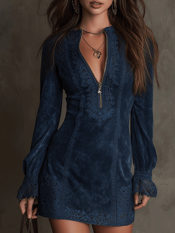 Minivestido Vintage Azul em Camurça com Renda