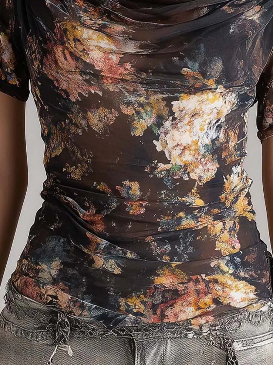 Haut à volants en maille transparente à imprimé floral sombre et épaules dénudées