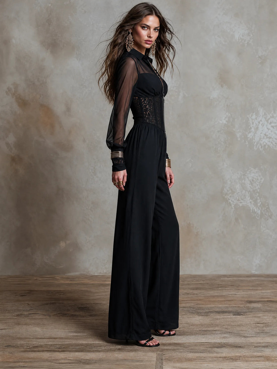 Combinaison en mousseline de soie à col, demi-zip, manches transparentes, corset en dentelle à la taille et jambes larges froncées
