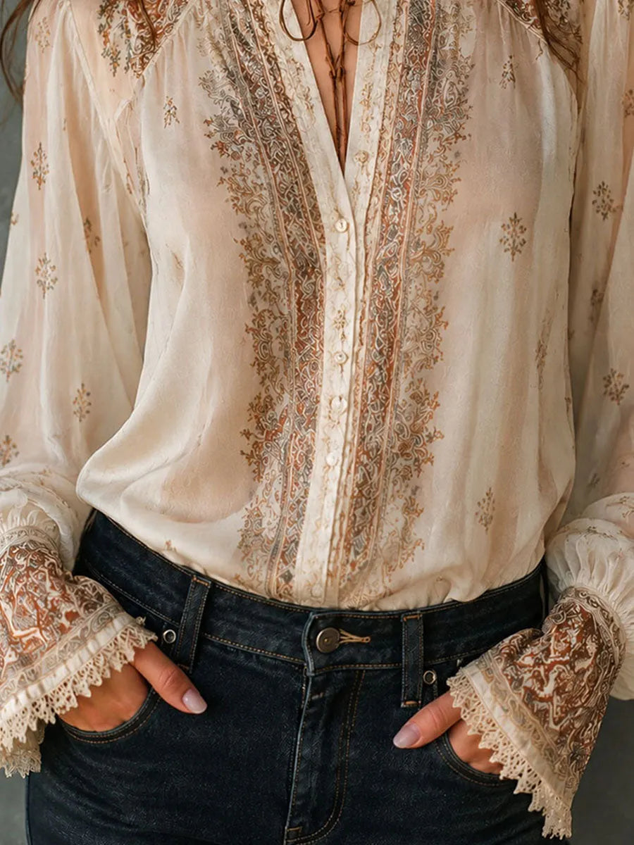 Blouse à imprimé cachemire bohème beige avec poignets en dentelle transparente