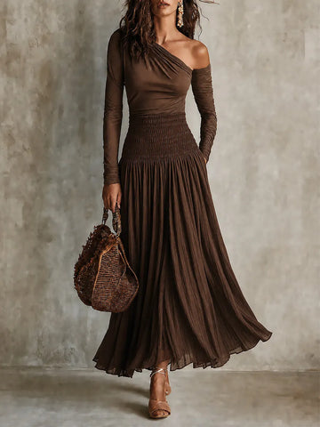 Conjunto Boho de Saia com Cintura Franzida e Blusa de Manga Comprida de Um Ombro Só
