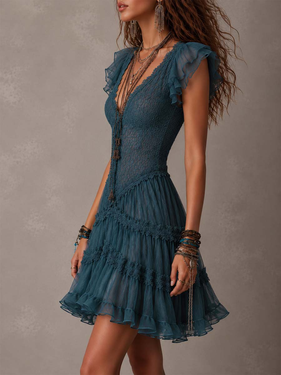 Robe courte rétro bleue marine en dentelle et mousseline à volants
