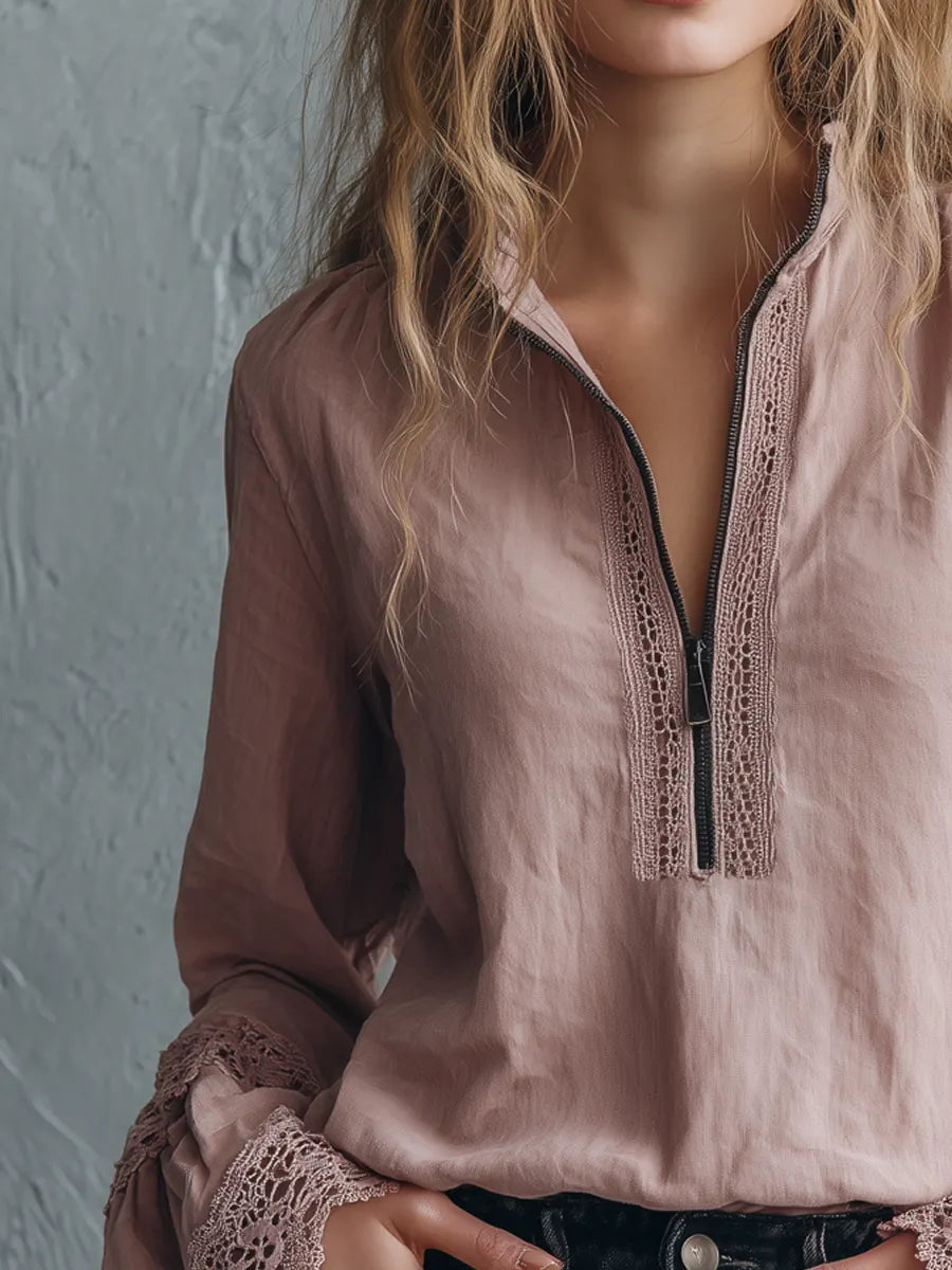 Camicetta Vintage a Maniche Lunghe con Colletto Zip e Polsini in Pizzo