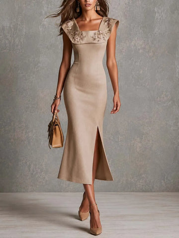 Vestido Midi Bodycon Elegante com Bordado Floral, Manga Curta Quadrada e Fenda Frontal