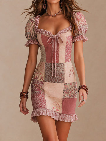 Vestido Mini Vintage Patchwork Sweetheart com Manga Bufante