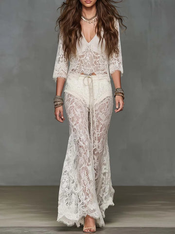 Conjunto de Duas Peças Top Boho com Decote V de Renda Floral Transparente e Calças Flare com Cordão