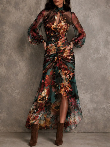 Vestido Midi Vintage em Chiffon Floral com Decote Vazado e Drapeado Irregular