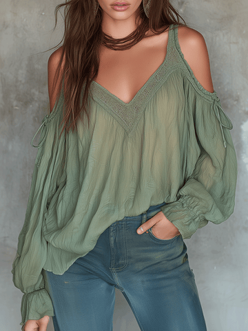 Blusa Boho com Decote V, Ombro a Ombro e Renda
