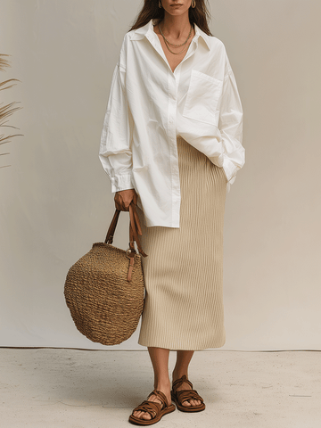 Conjunto Moderno de Camisa Branca Boêmia e Saia Midi Canelada Macia