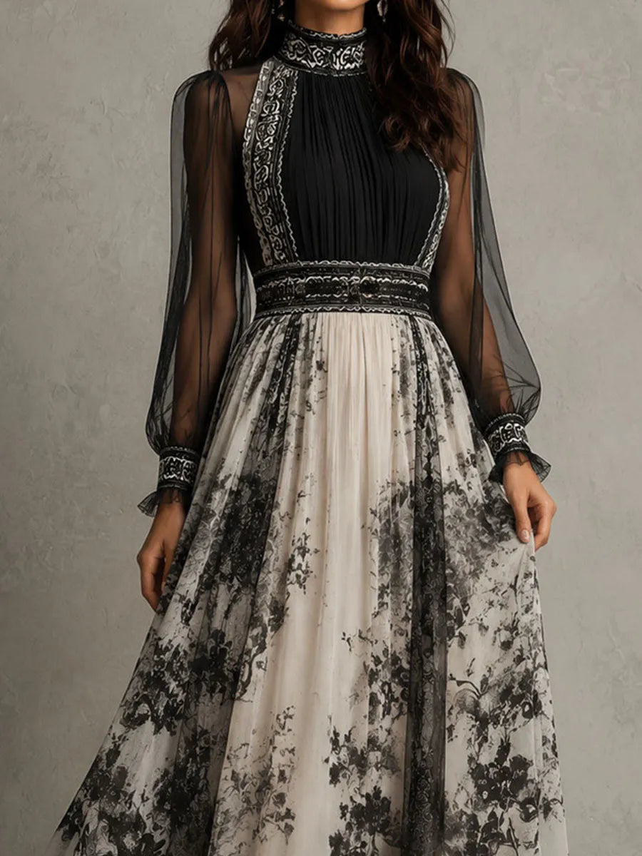 Robe longue plissée à col montant et manches transparentes, imprimé floral style rétro