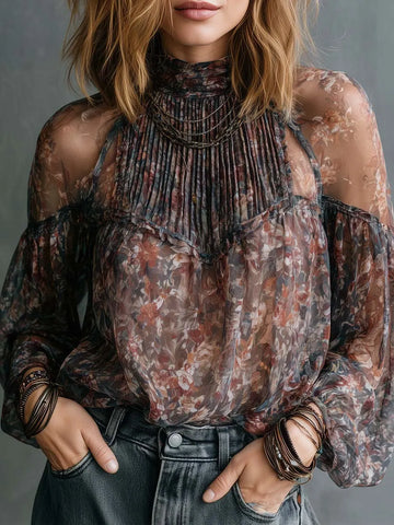 Blusa Boho Transparente Floral com Gola Alta e Ombro Vazado