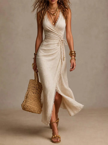 Vestido Midi com Decote Transpassado e Drapeado em Linho Natural com Renda