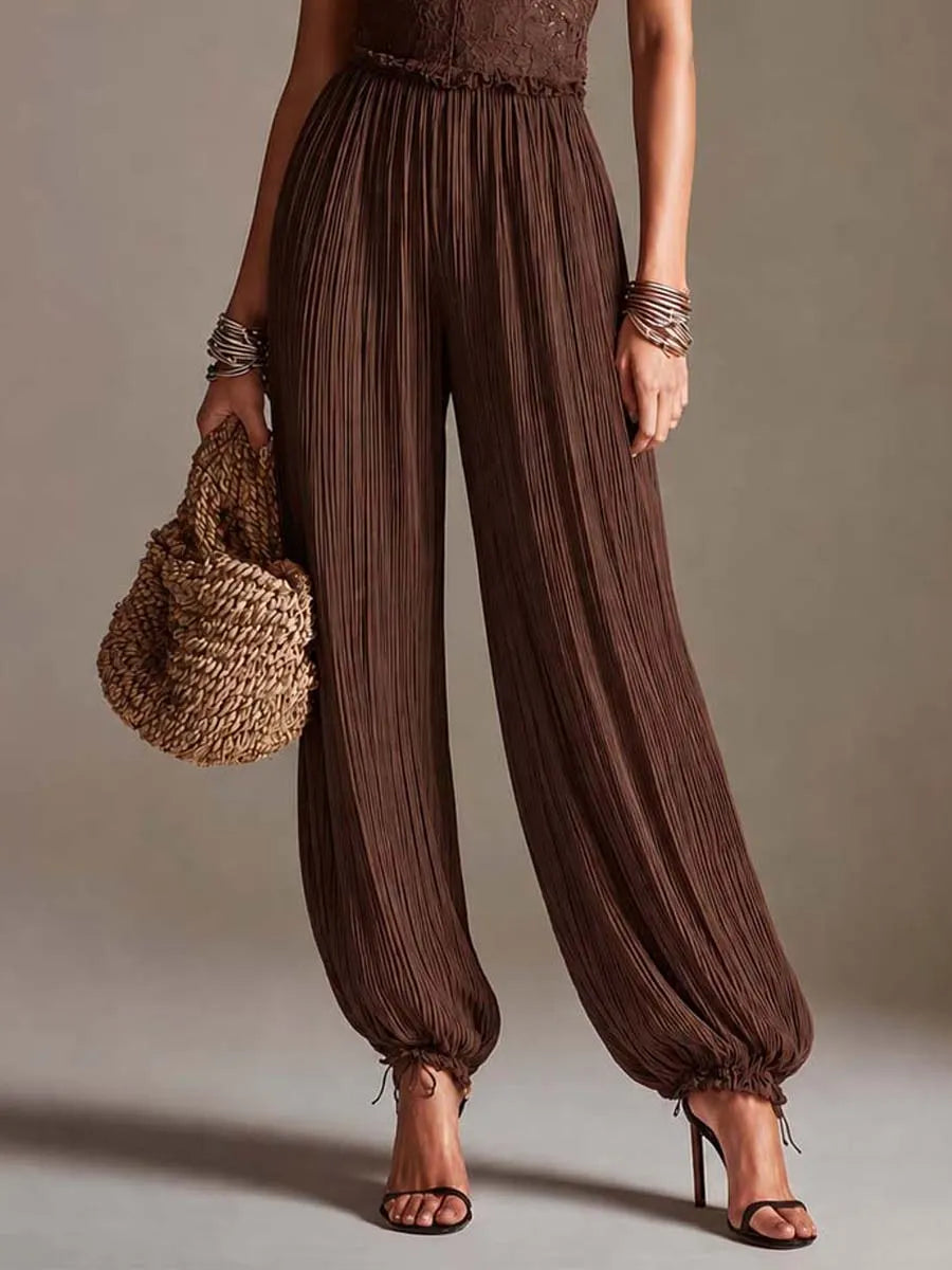 Macacão Boho Marrom de Renda com Corpete e Chiffon Plissado