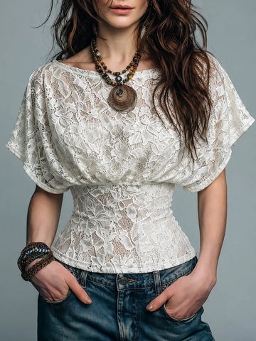 Blusa de Renda Ajustada com Manga Morcego Estilo Vintage
