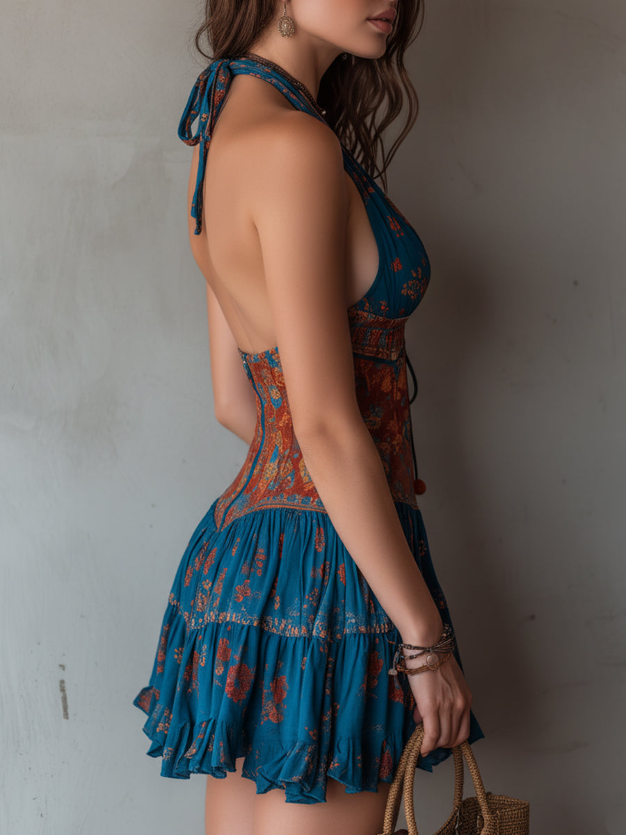 Mini-robe dos nu à imprimé ethnique et ourlet à volants