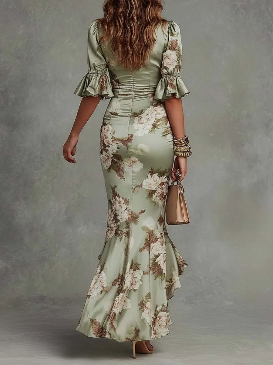 Robe longue à fleurs rétro avec décolleté en V et fronces