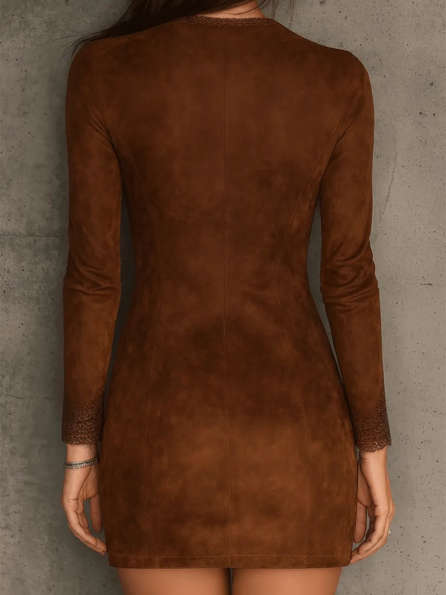 Mini-robe vintage en daim marron caramel avec bordure en dentelle et fermeture éclair sur le devant
